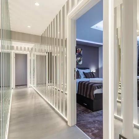 Casa de hóspedes Adriatica Dream Luxury - Free Parking