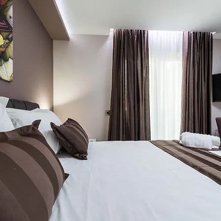 Casa de hóspedes Adriatica Dream Luxury - Free Parking 4*