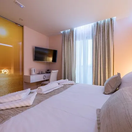 招待所 Adriatica Dream Luxury - Free Parking 扎达尔