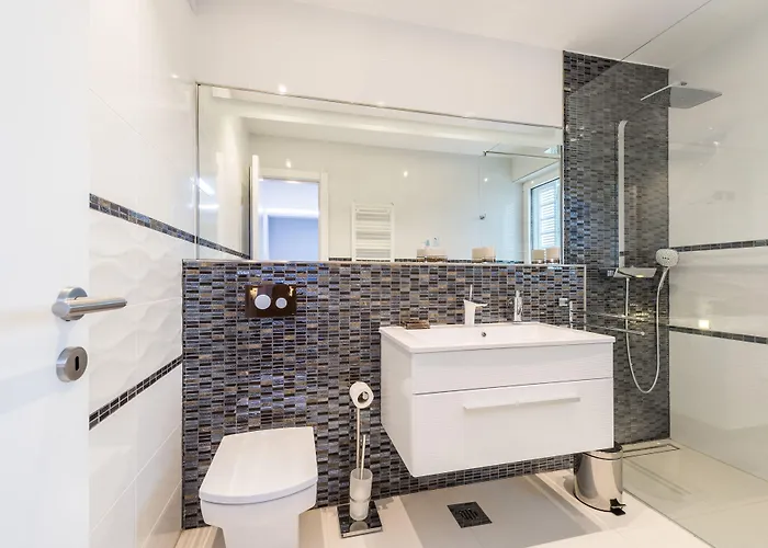 Adriatica Dream Luxury - Free Parking Гостевой дом