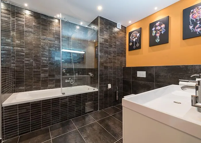 Гостевой дом Adriatica Dream Luxury - Free Parking Задар